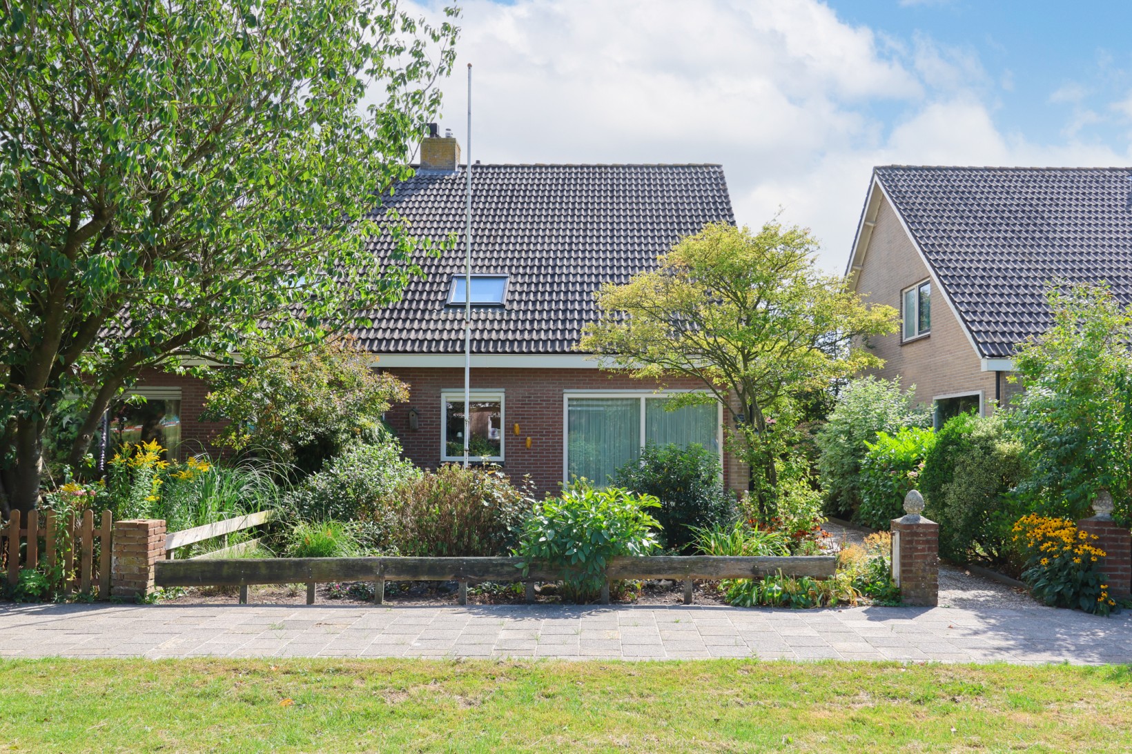 Twee-onder-één-kap te koop: Galeihof 5, Harlingen
