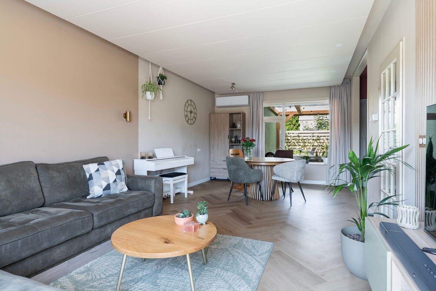 Tussenwoning te koop: JOOST VAN DEN VONDELSTRAAT 55, Harlingen