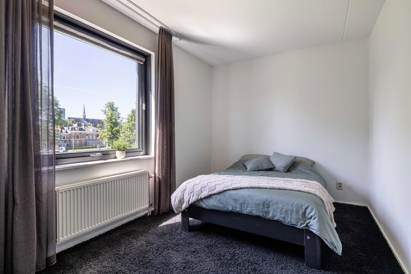 Tussenwoning te koop: Arendstuin 10, Leeuwarden