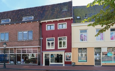 Nieuweburen 134