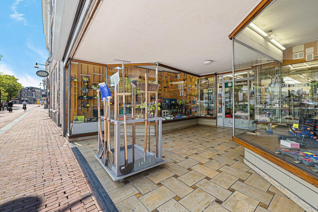 Tussenwoning te koop: Voorstreek 79, Leeuwarden