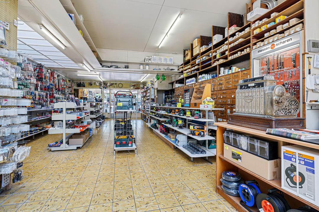 Tussenwoning te koop: Voorstreek 79, Leeuwarden