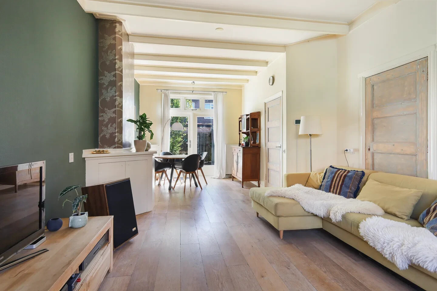 Tussenwoning te koop: Deinumerstraat 17, Leeuwarden