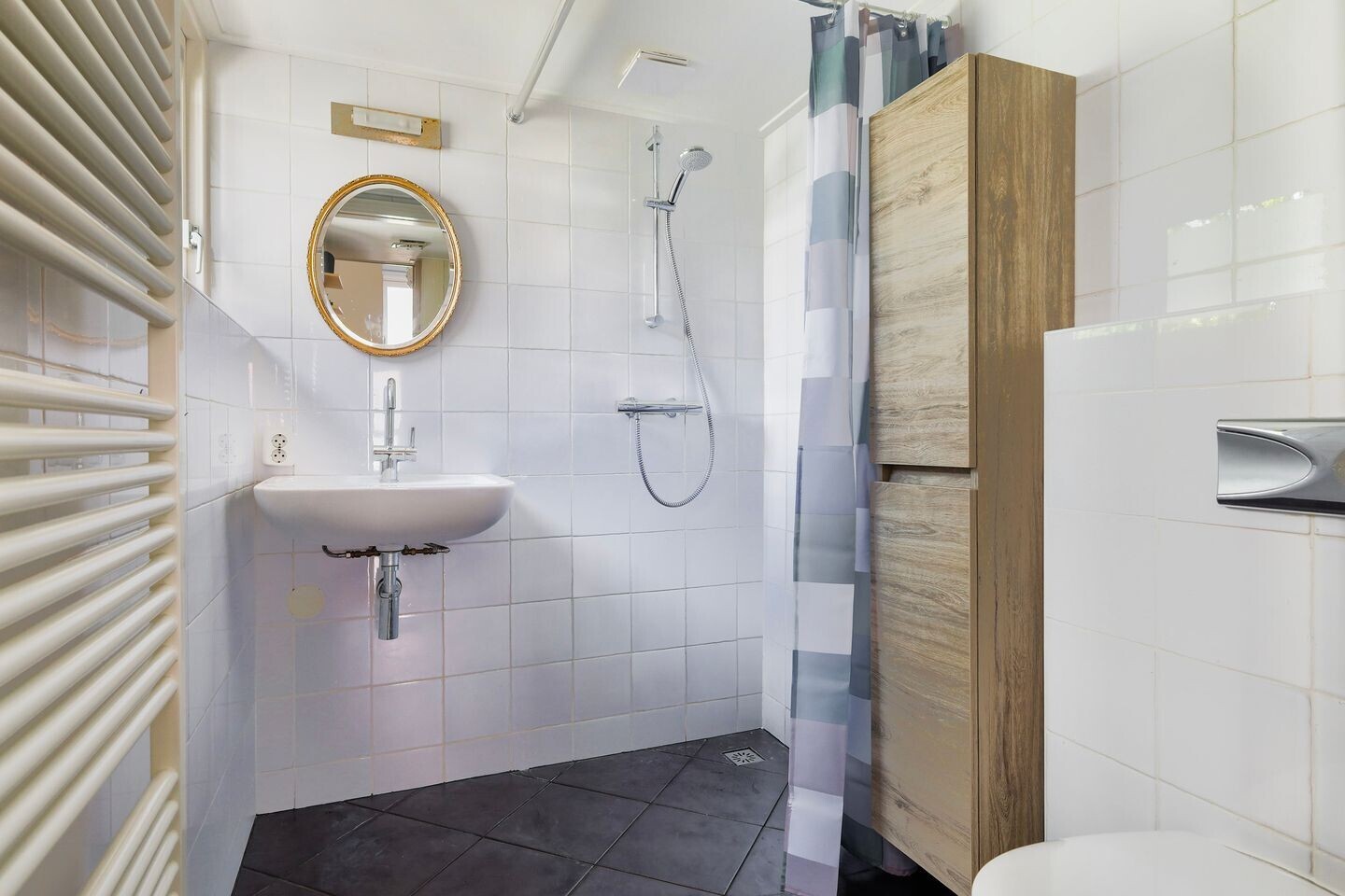 Tussenwoning te koop: Deinumerstraat 17, Leeuwarden