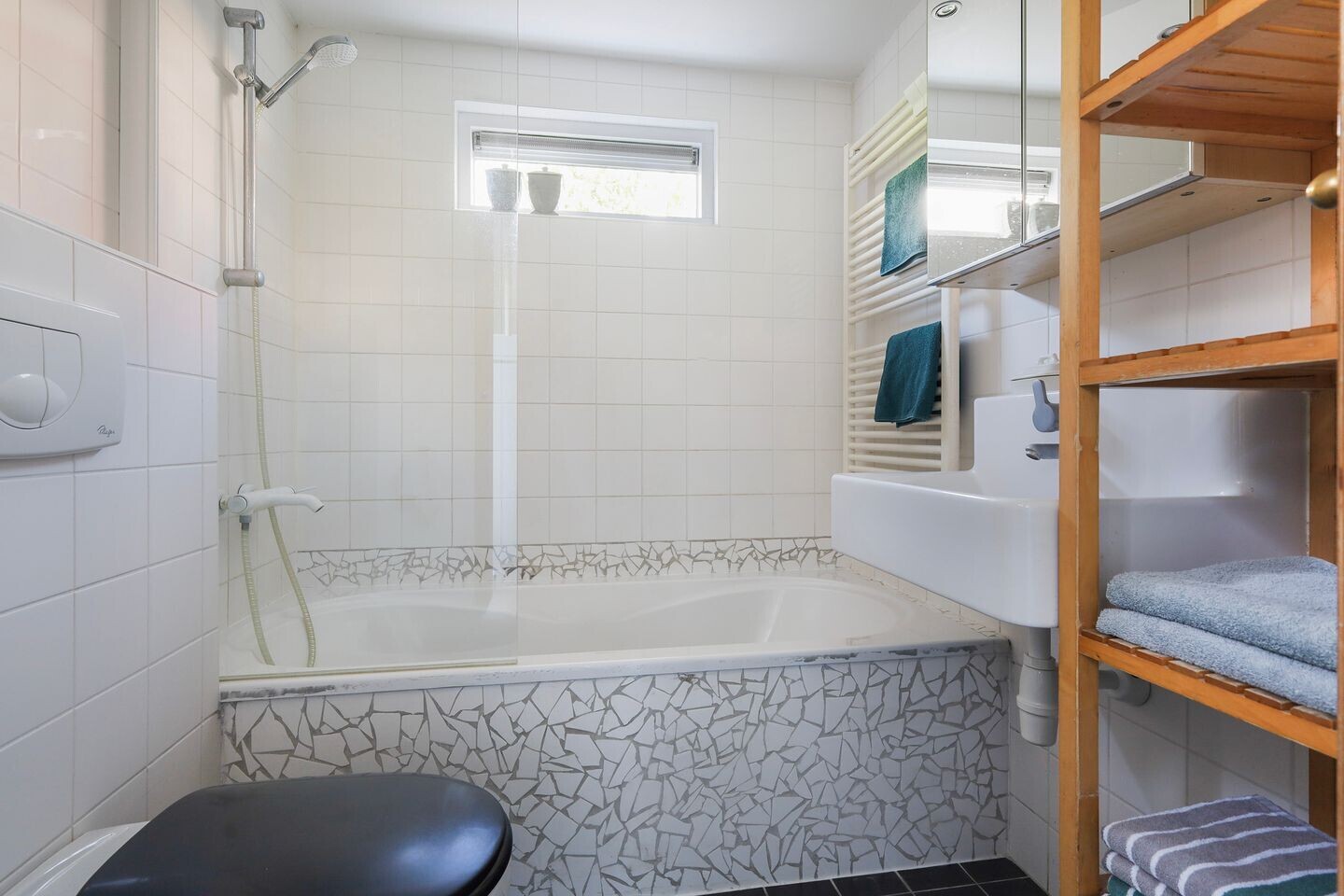 Tussenwoning te koop: Deinumerstraat 6, Leeuwarden