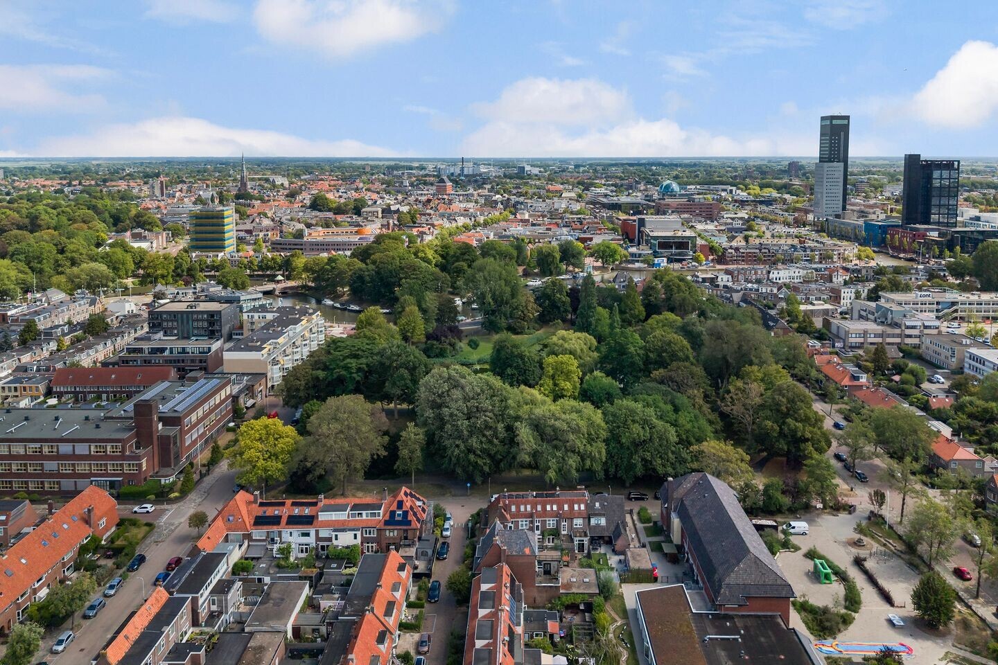 Vrijstaande woning te koop: Dronrijperstraat 3, Leeuwarden