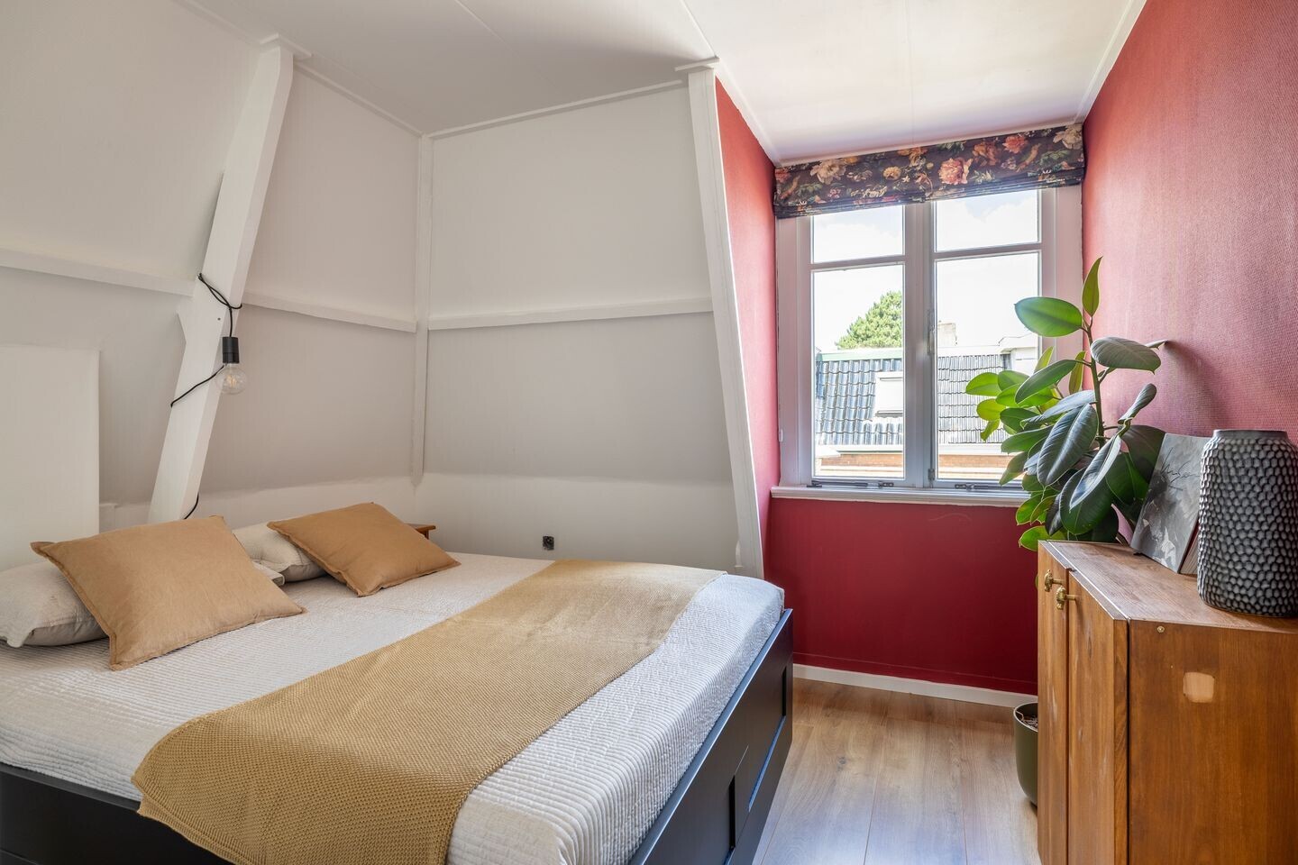 Twee-onder-één-kap te koop: Harlingerstraat 21, Leeuwarden