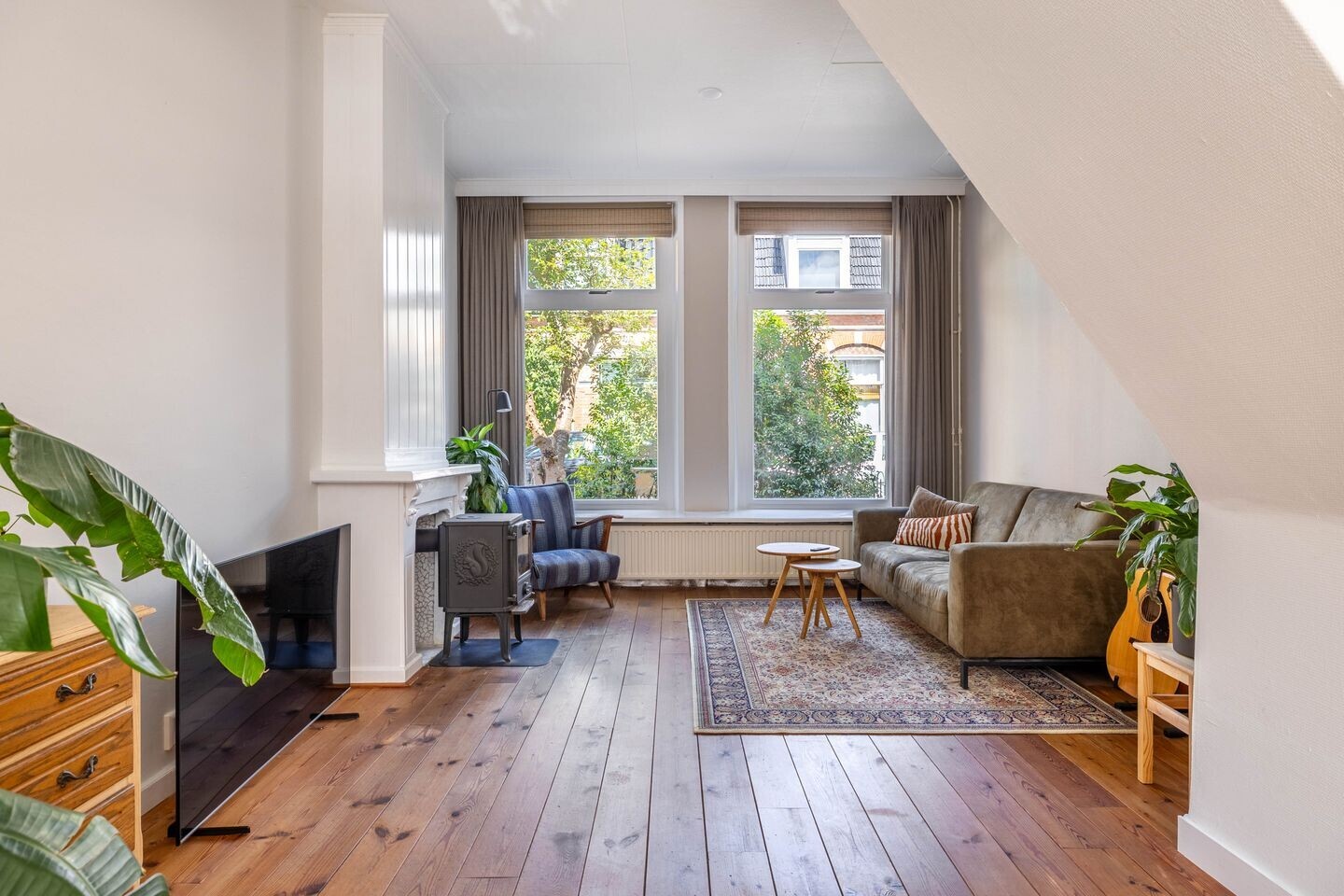 Twee-onder-één-kap te koop: Harlingerstraat 21, Leeuwarden
