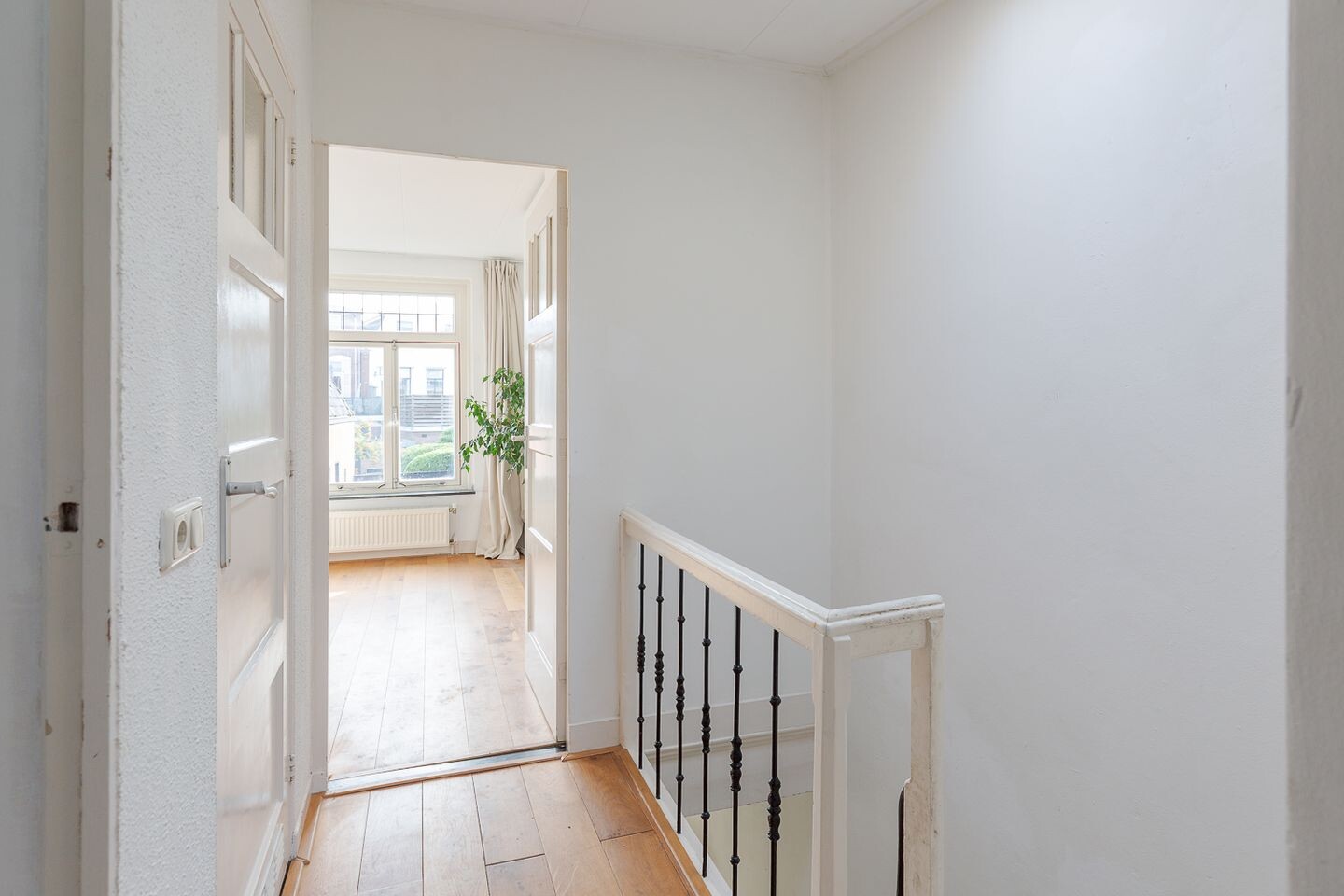 Tussenwoning te koop: Elizabethstraat 18, Leeuwarden