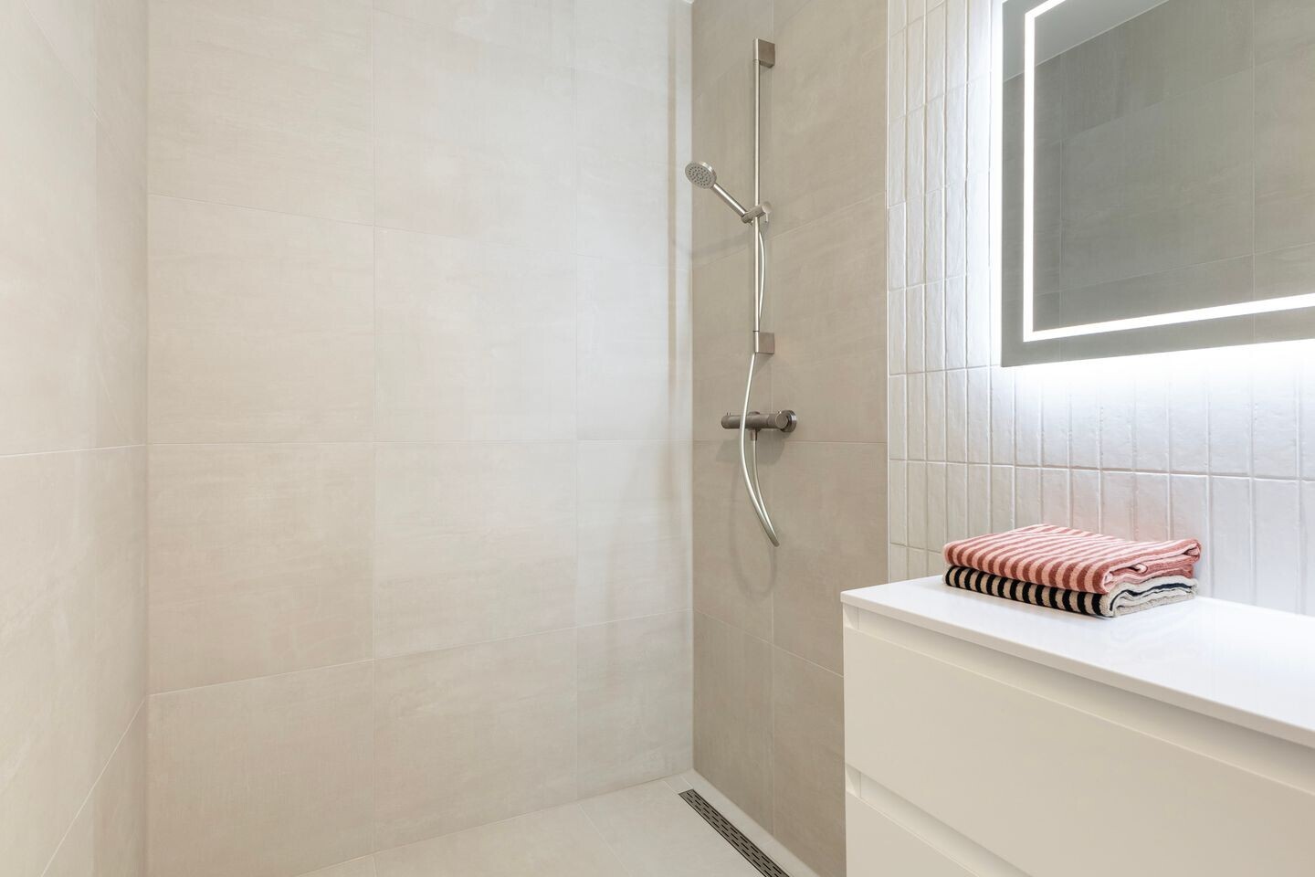 Appartement te koop: Tesselschadestraat 1A31, Leeuwarden