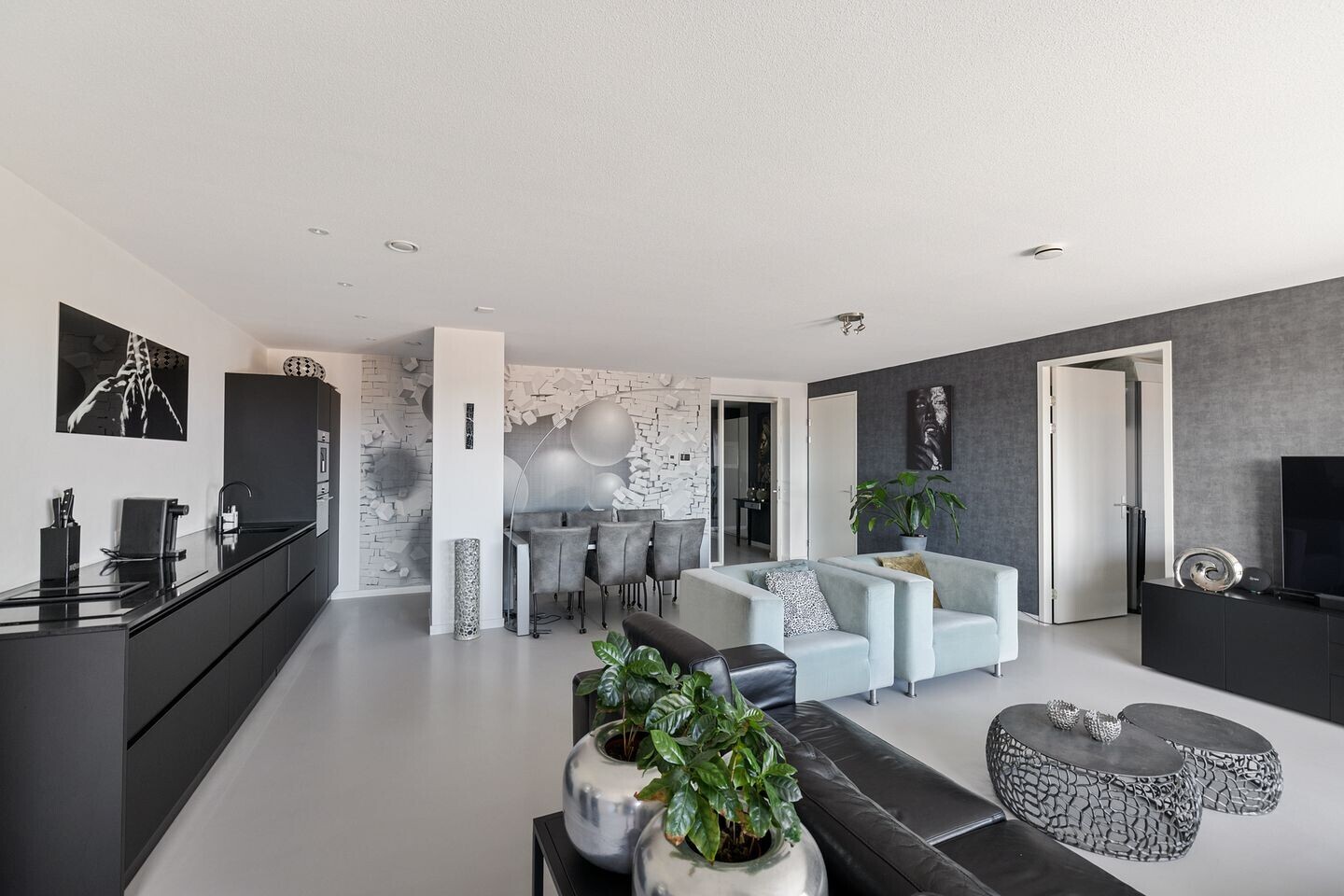 Appartement te koop: Tesselschadestraat 41A, Leeuwarden