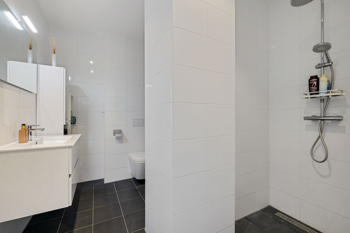 Appartement te koop: Tesselschadestraat 41A, Leeuwarden