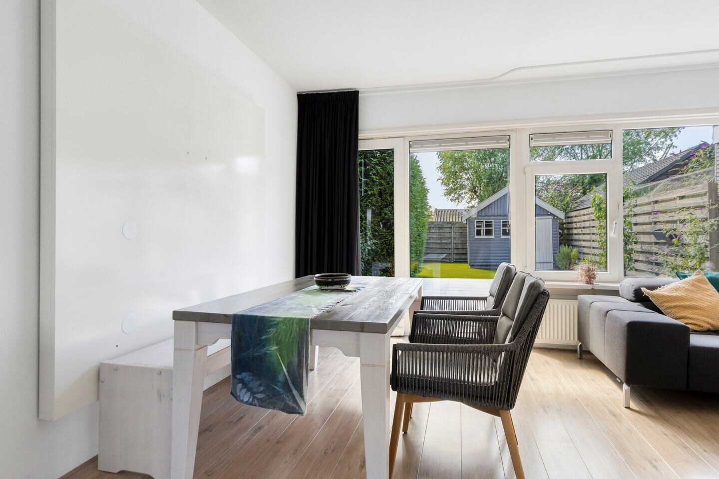 Hoekwoning te koop: Gerben Colmjonwei 10, Leeuwarden