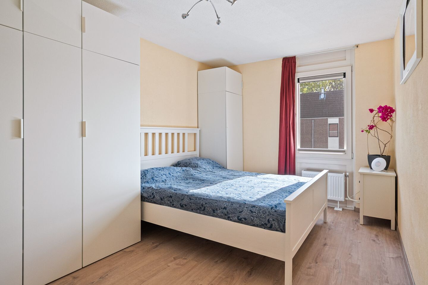 Hoekwoning te koop: Roodborststraat 11, Leeuwarden