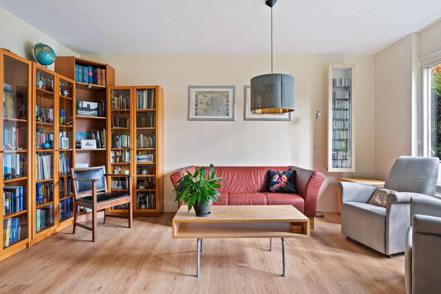 Hoekwoning te koop: Roodborststraat 11, Leeuwarden
