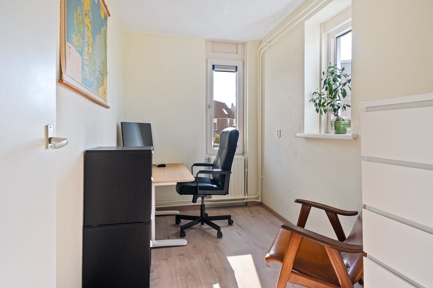 Hoekwoning te koop: Roodborststraat 11, Leeuwarden