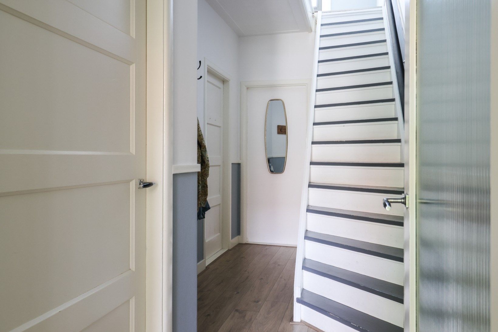 Tussenwoning te koop: Leeuwerikstraat 99, Leeuwarden