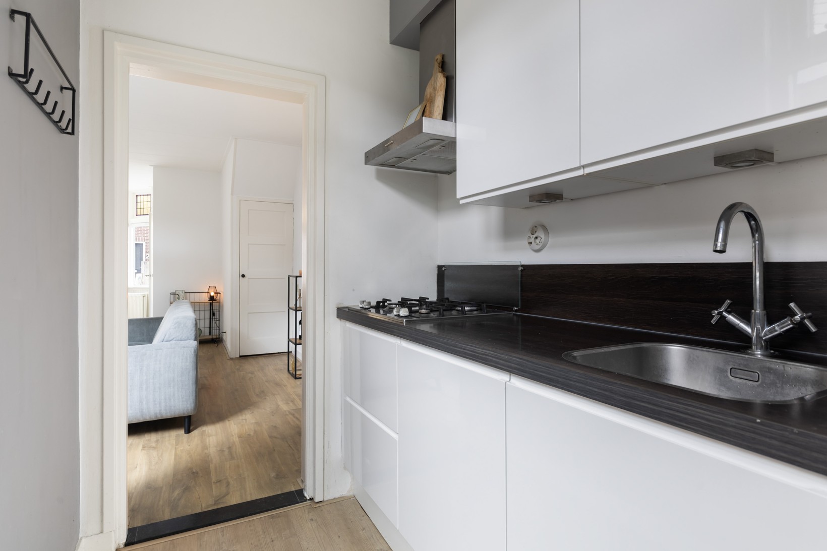 Hoekwoning te koop: Brahmsstraat 1, Leeuwarden