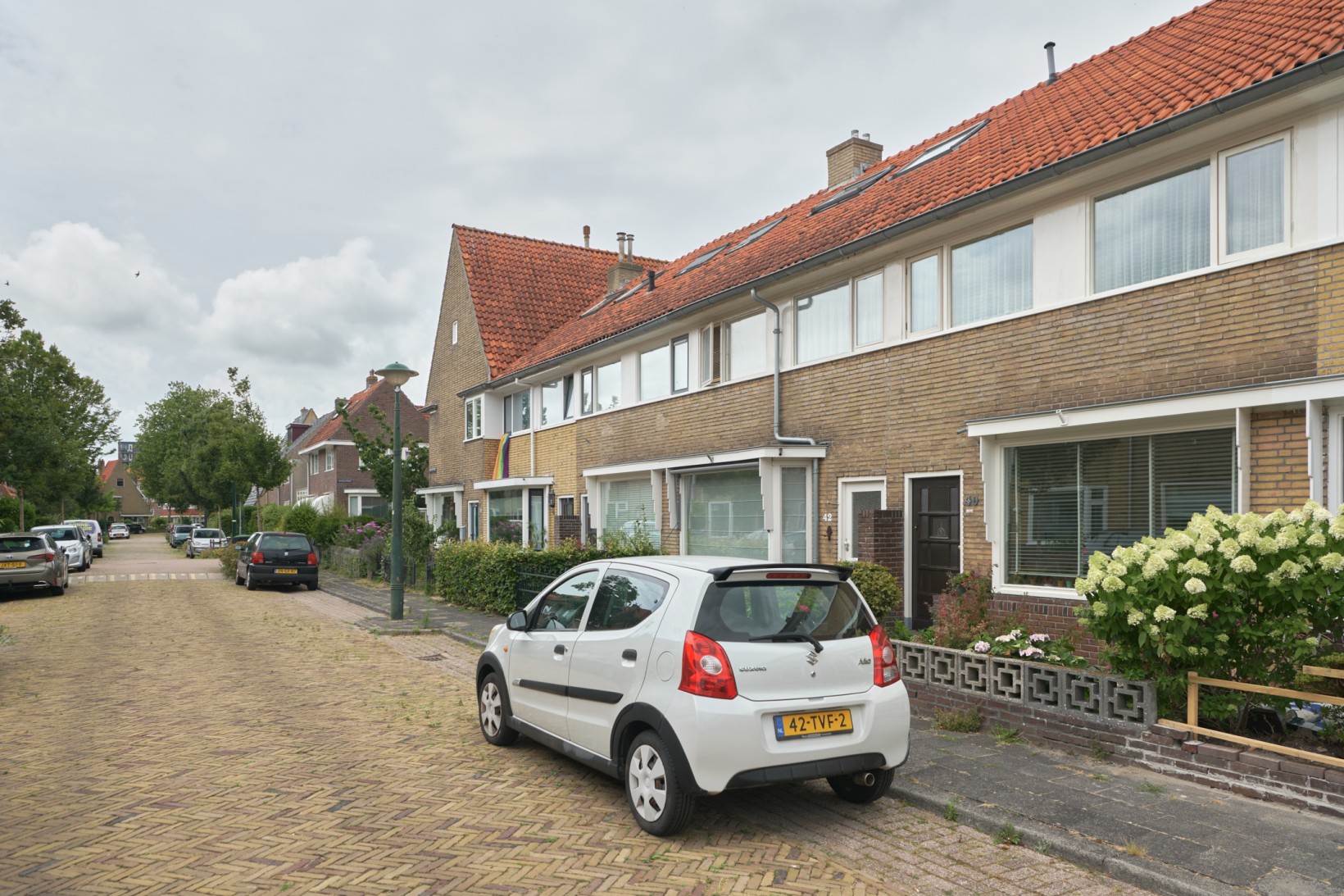Tussenwoning te koop: Mozartstraat 40, Leeuwarden