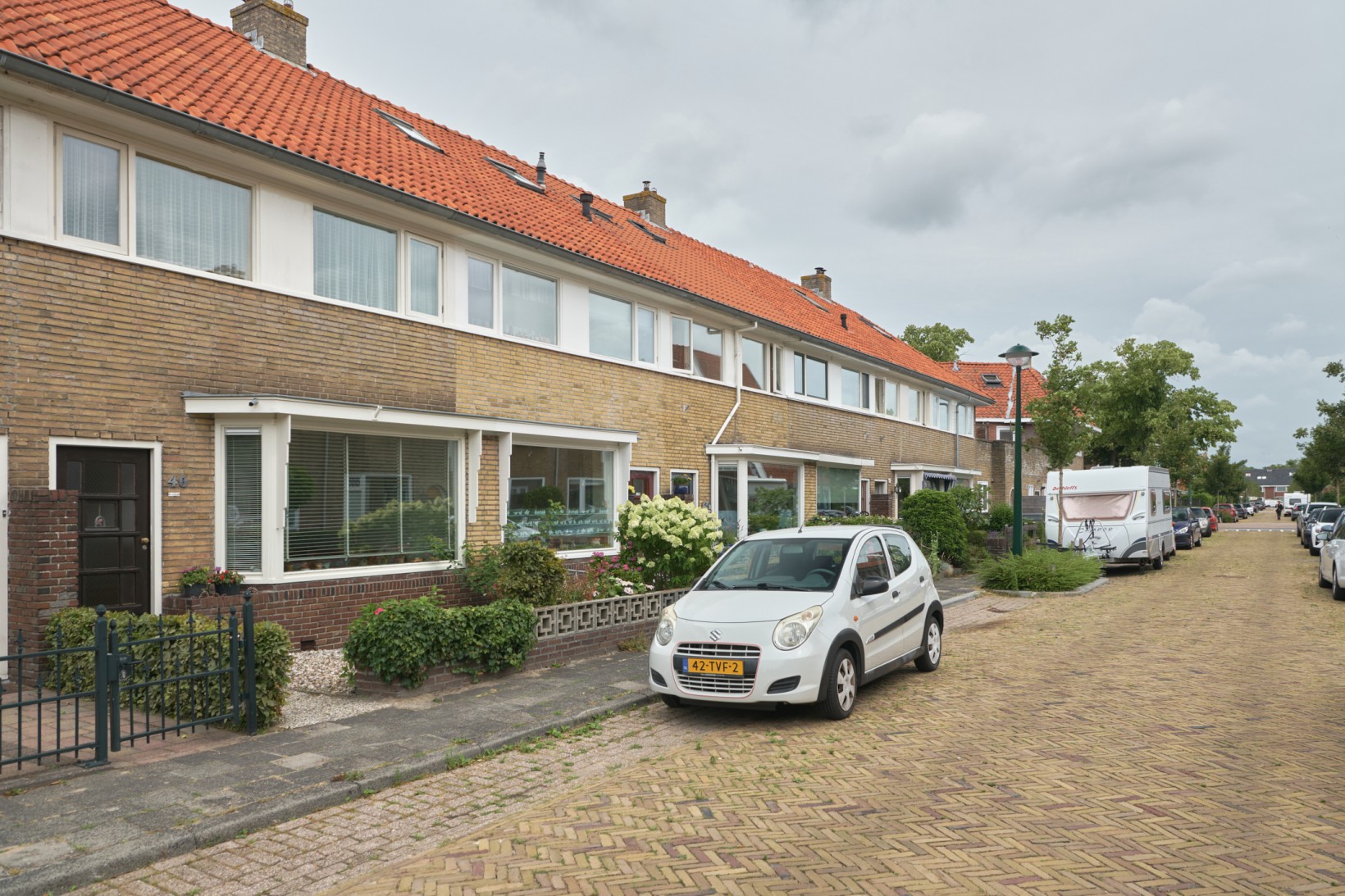 Tussenwoning te koop: Mozartstraat 40, Leeuwarden