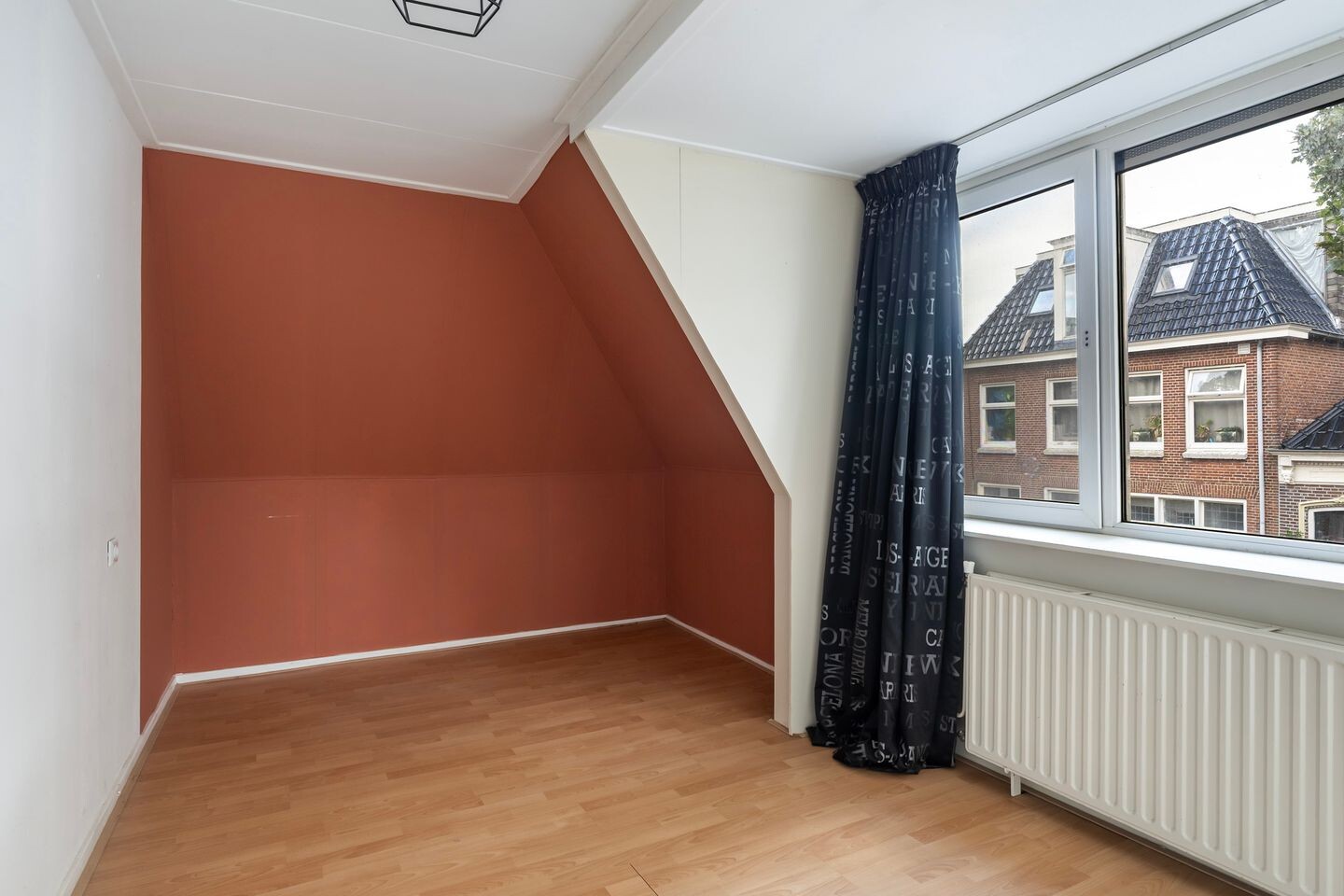 Tussenwoning te koop: Singelstraat 21, Leeuwarden