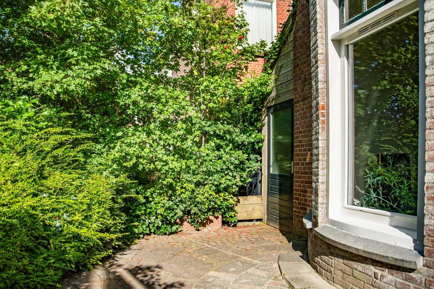 Hoekwoning te koop: Lijsterstraat 38, Leeuwarden