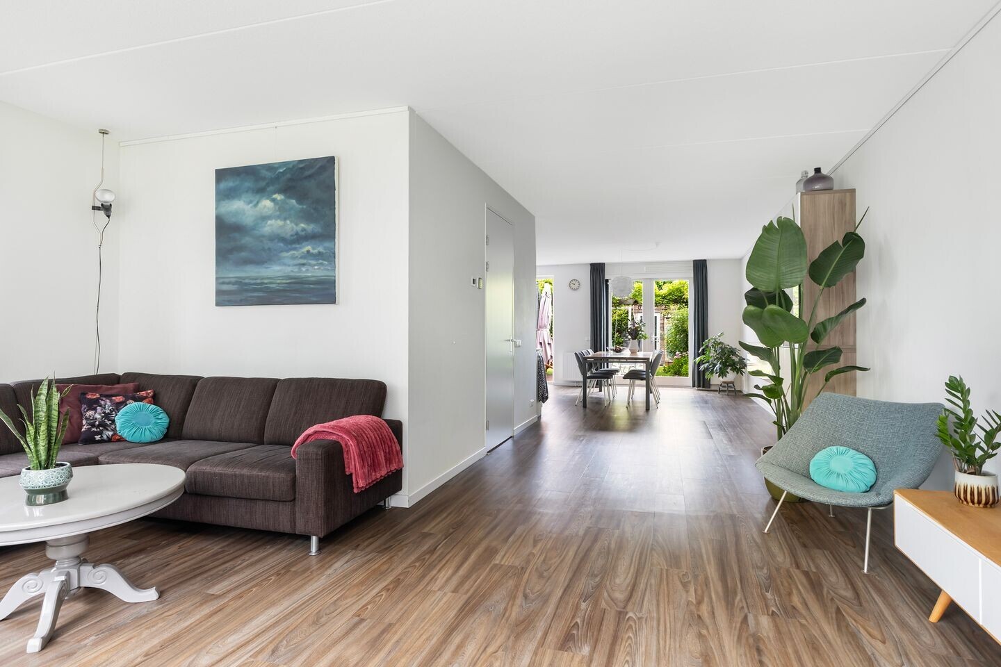 Twee-onder-één-kap te koop: Walburgastraat 27, Leeuwarden