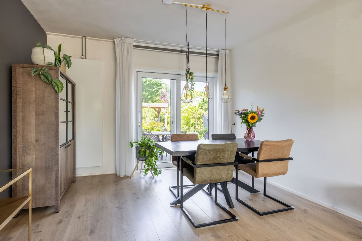 Tussenwoning te koop: de Bird 75, Leeuwarden