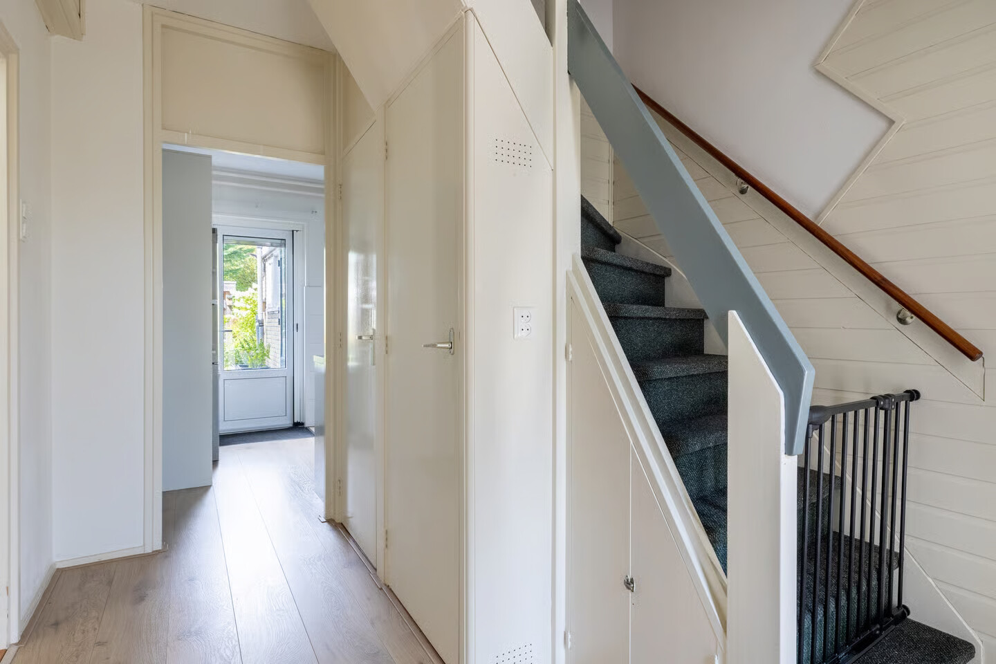 Tussenwoning te koop: de Bird 75, Leeuwarden
