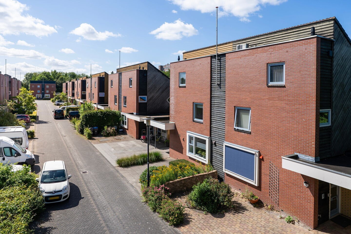 Twee-onder-één-kap te koop: CARLIERSTRAAT 30, Leeuwarden