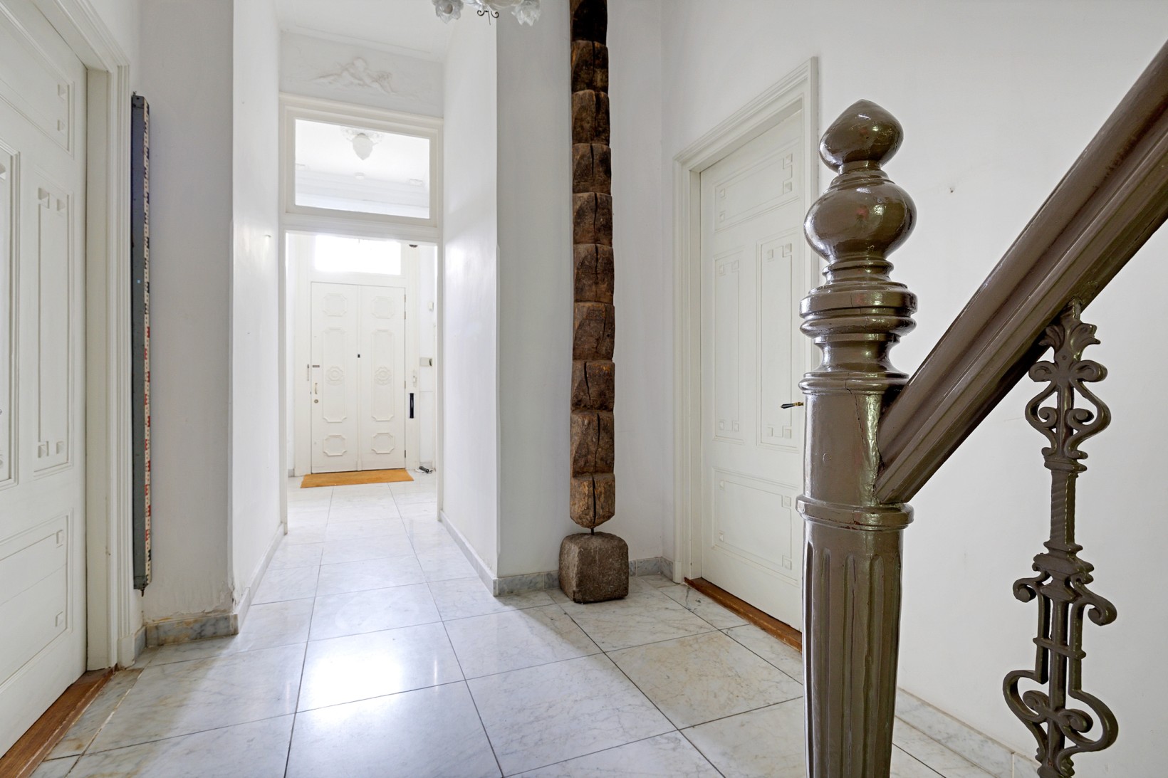Tussenwoning te koop: Emmakade 5, Leeuwarden