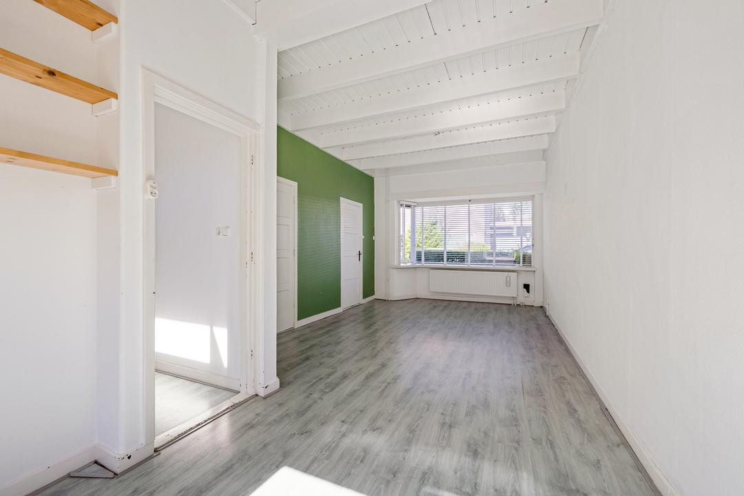 Tussenwoning te koop: van Cronenburchstraat 11, Leeuwarden