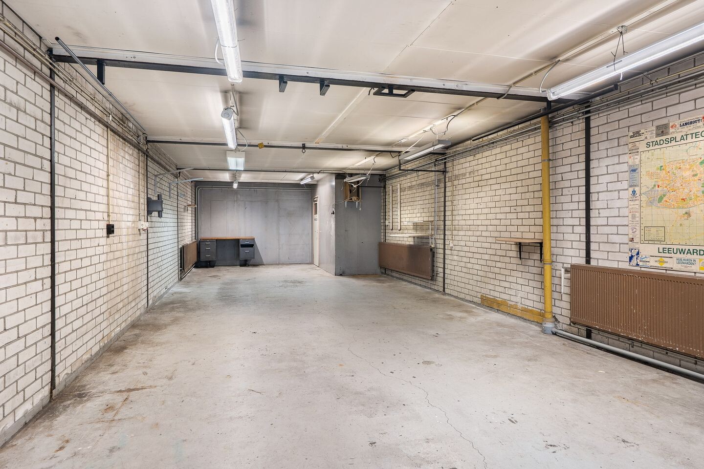 Tussenwoning te koop: Bleeklaan 11, Leeuwarden