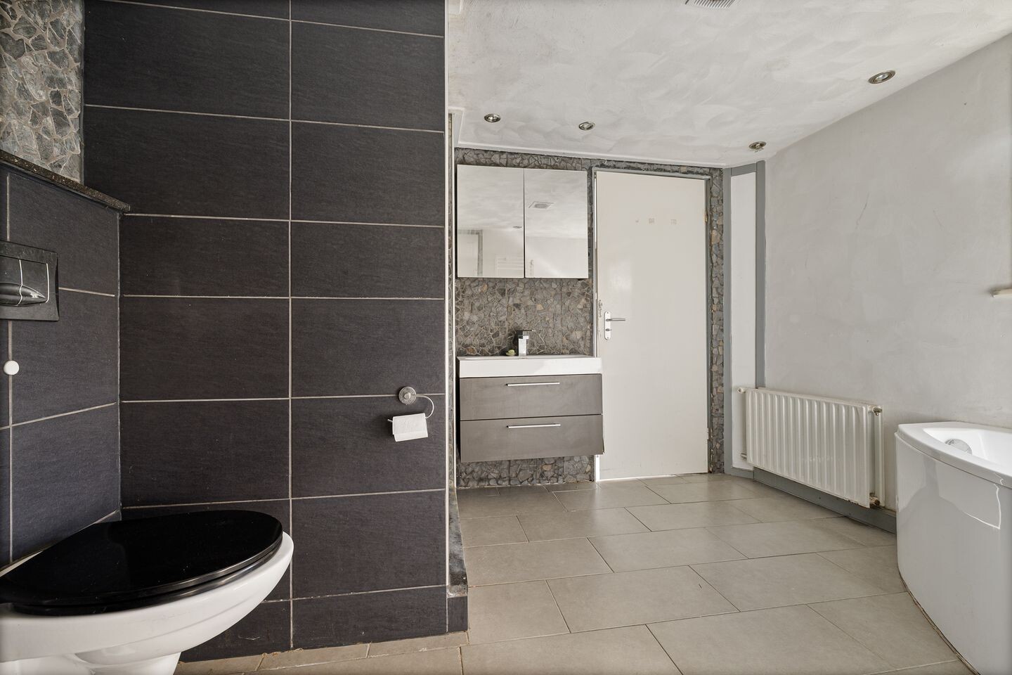 Tussenwoning te koop: Barent Fockesstraat 58, Leeuwarden