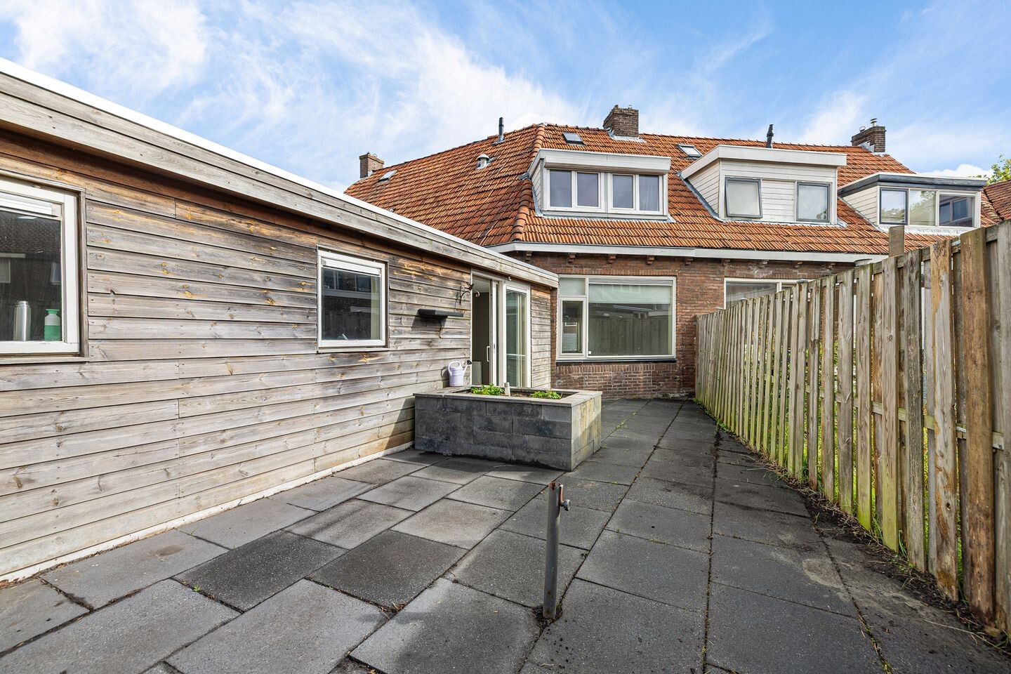 Tussenwoning te koop: Barent Fockesstraat 58, Leeuwarden