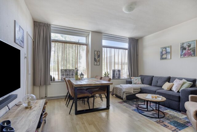 Appartement te koop: Cambuurplein 38, Leeuwarden