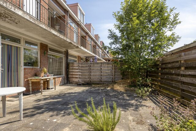 Appartement te koop: Cambuurplein 38, Leeuwarden