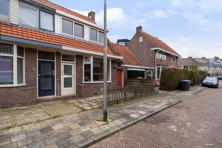 Tussenwoning te koop: CAMPERSTRAAT 31, Leeuwarden