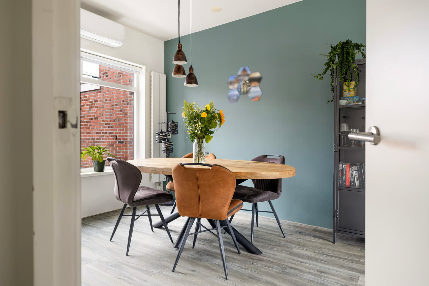 Tussenwoning te koop: SWAMMERDAMSTRAAT 41, Leeuwarden