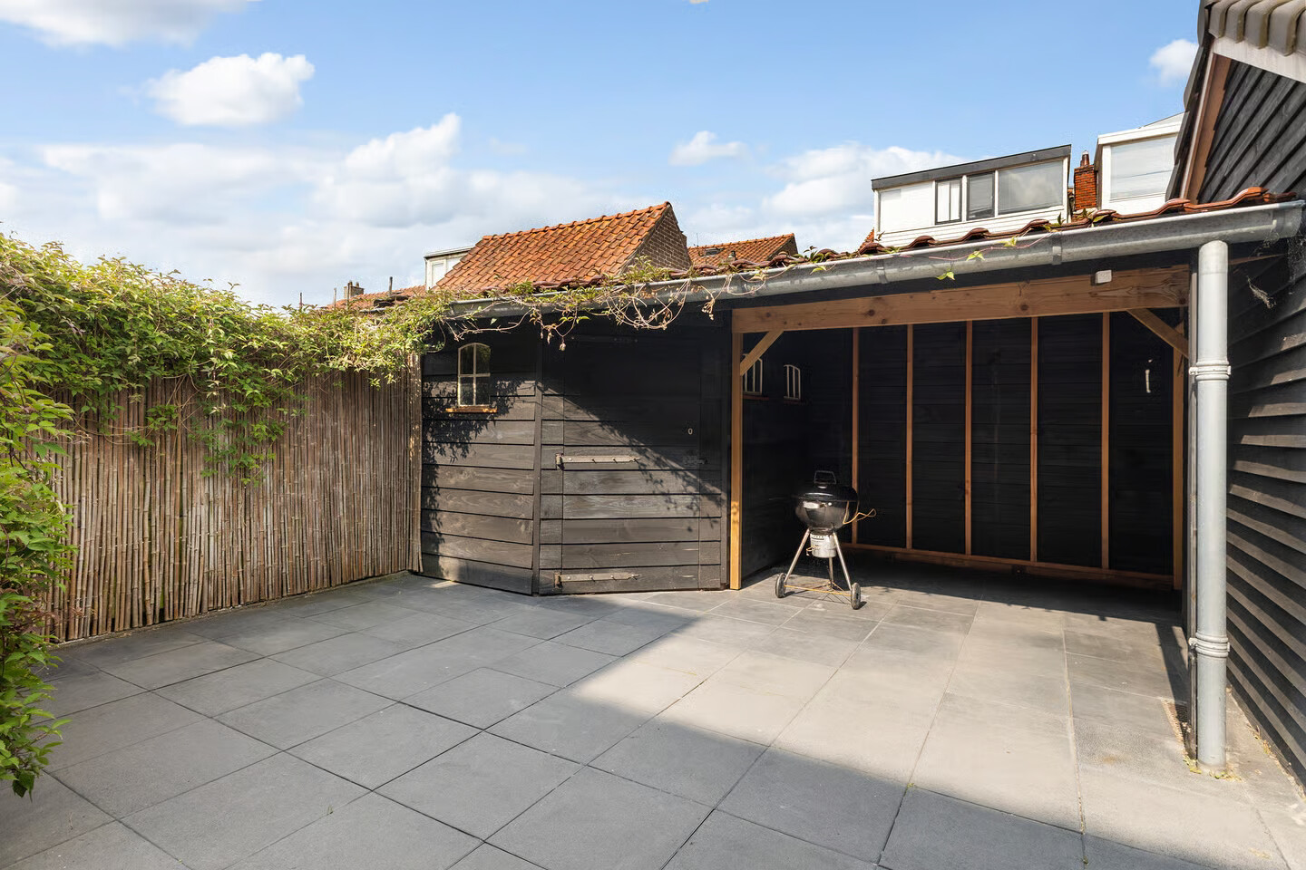 Tussenwoning te koop: SWAMMERDAMSTRAAT 41, Leeuwarden
