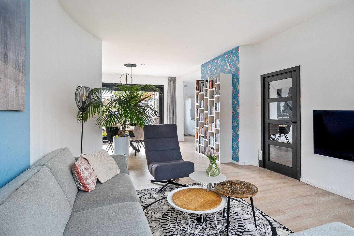 Tussenwoning te koop: Goudenregenstraat 25, Leeuwarden