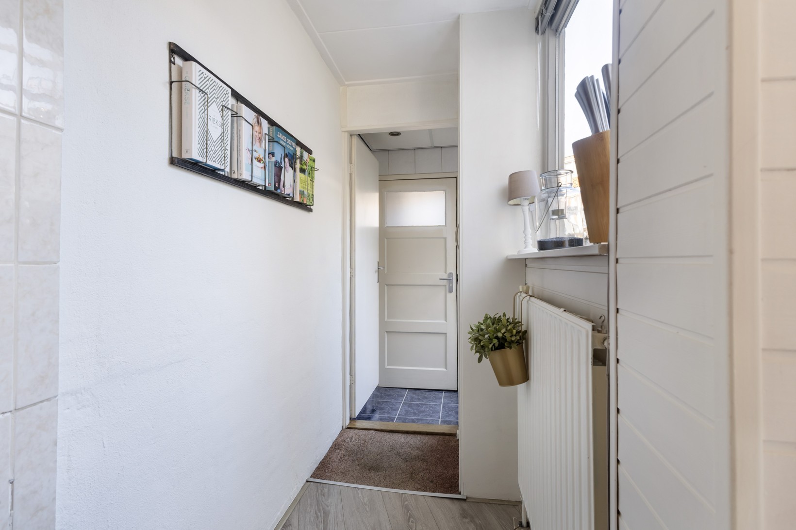 Tussenwoning te koop: Azaleastraat 91, Leeuwarden