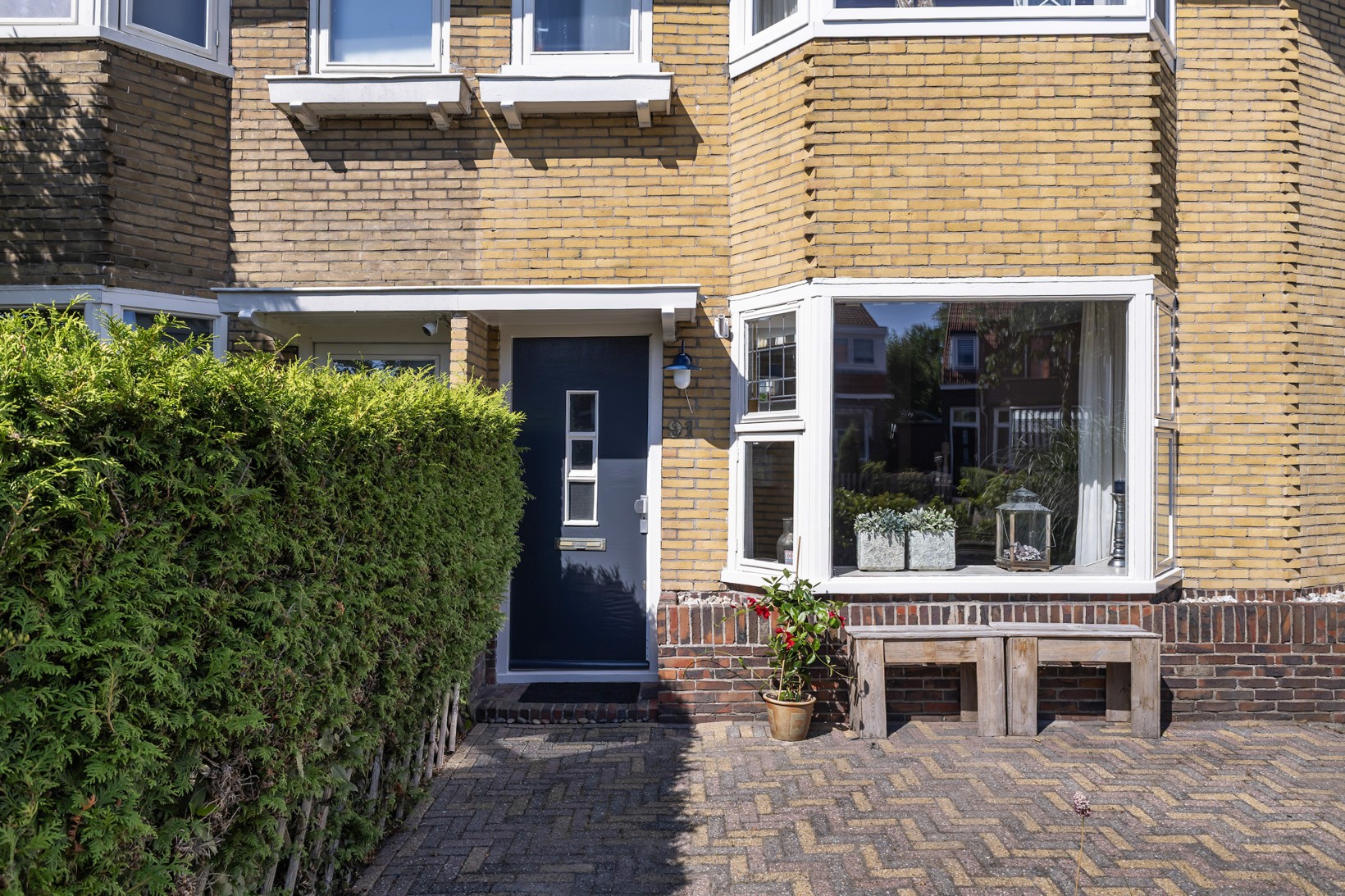 Tussenwoning te koop: Azaleastraat 91, Leeuwarden