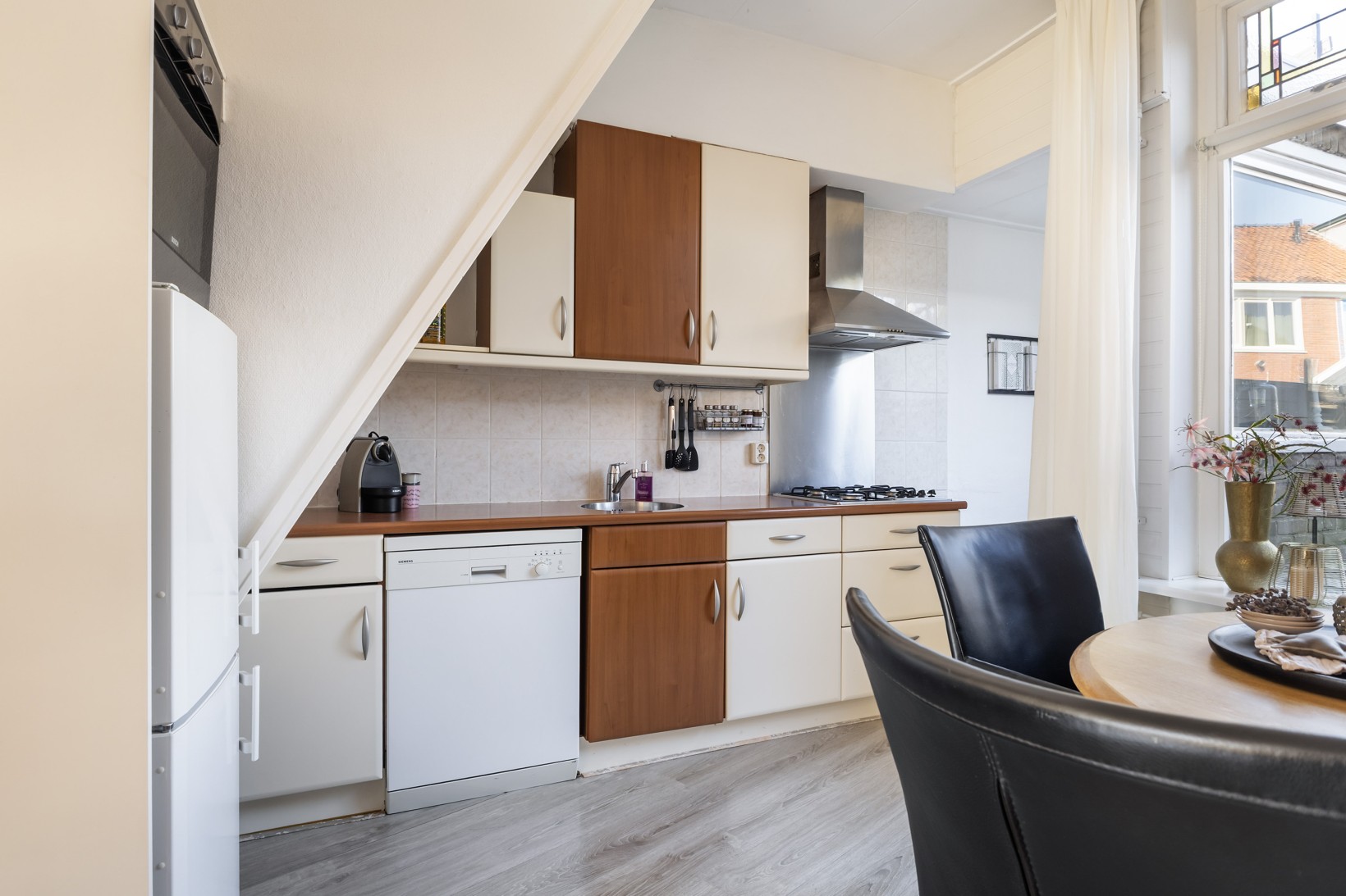 Tussenwoning te koop: Azaleastraat 91, Leeuwarden