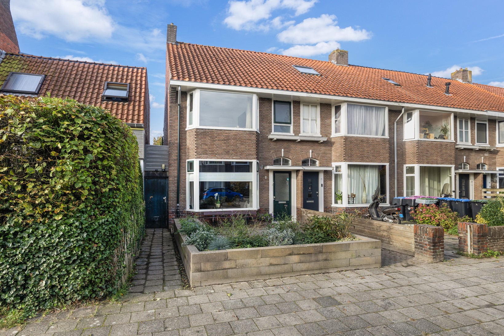 Hoekwoning te koop: Goudsbloemstraat 9, Leeuwarden