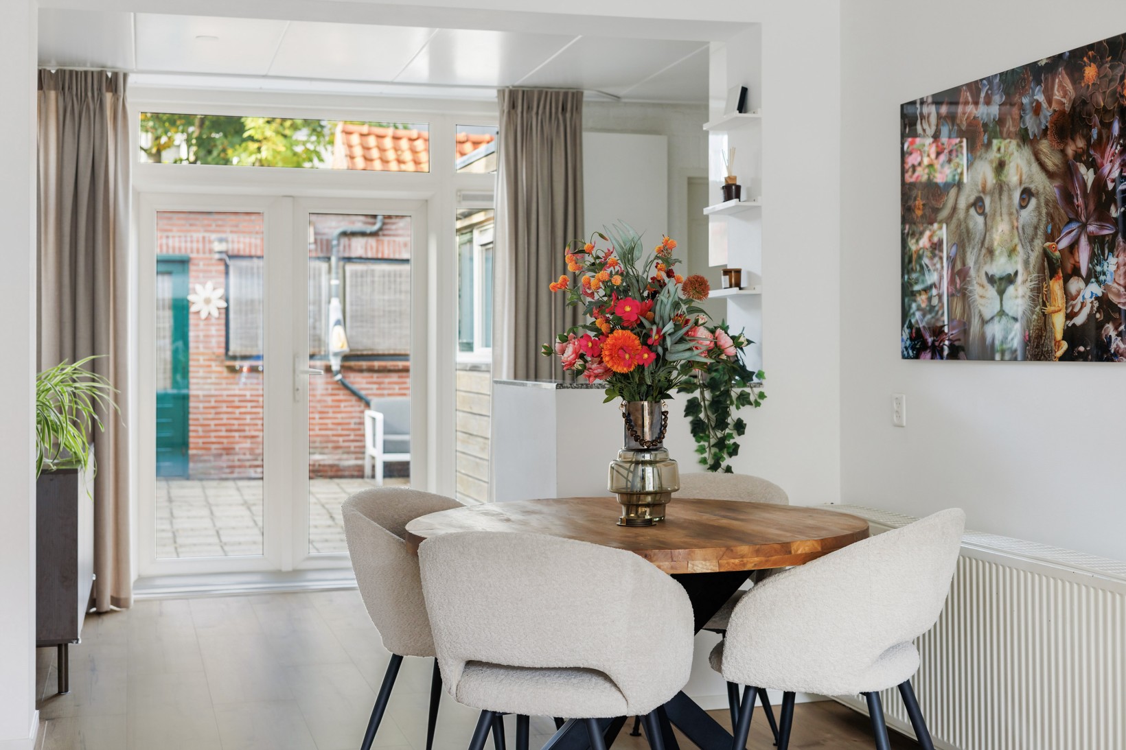 Hoekwoning te koop: Goudsbloemstraat 9, Leeuwarden