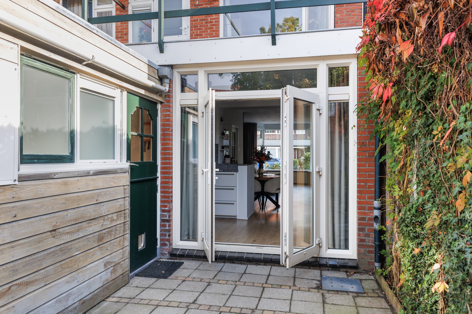 Hoekwoning te koop: Goudsbloemstraat 9, Leeuwarden