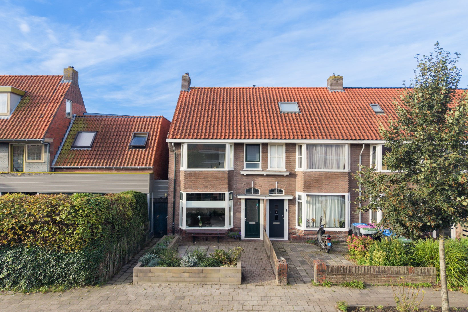 Hoekwoning te koop: Goudsbloemstraat 9, Leeuwarden
