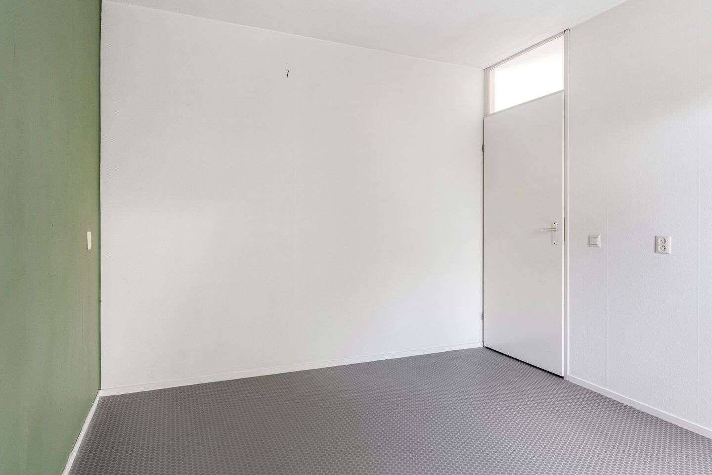 Hoekwoning te koop: Christiaan Kerkhofstraat 21, Leeuwarden