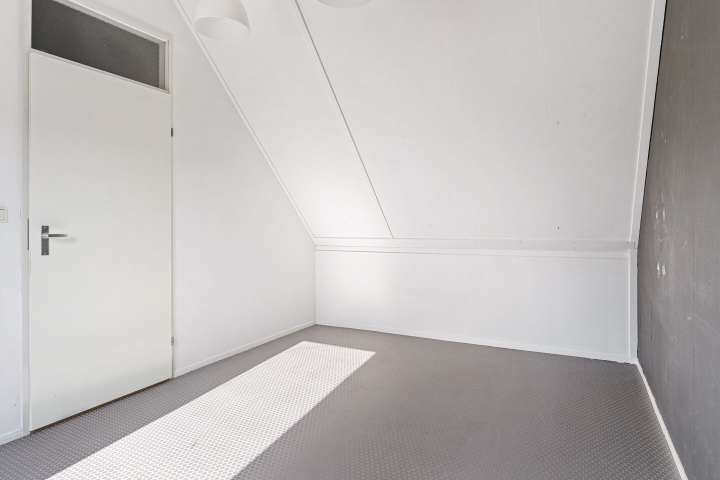 Hoekwoning te koop: Christiaan Kerkhofstraat 21, Leeuwarden